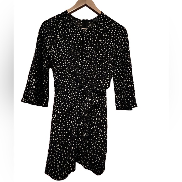 Topshop PETITE Dresses & Skirts - TopShop Petite Polka Dot Mini Dress with Ruffled Front  & Bottom Tie Front Sz 0